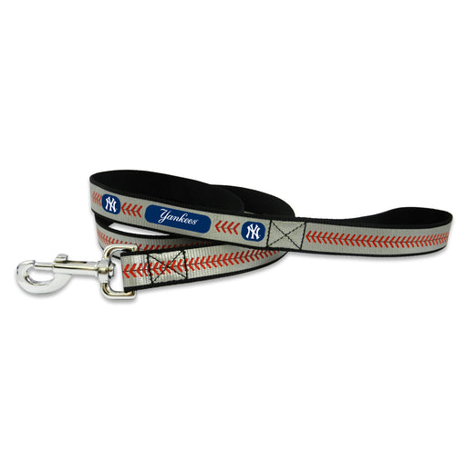 New York Yankees Reflective Pet Leash